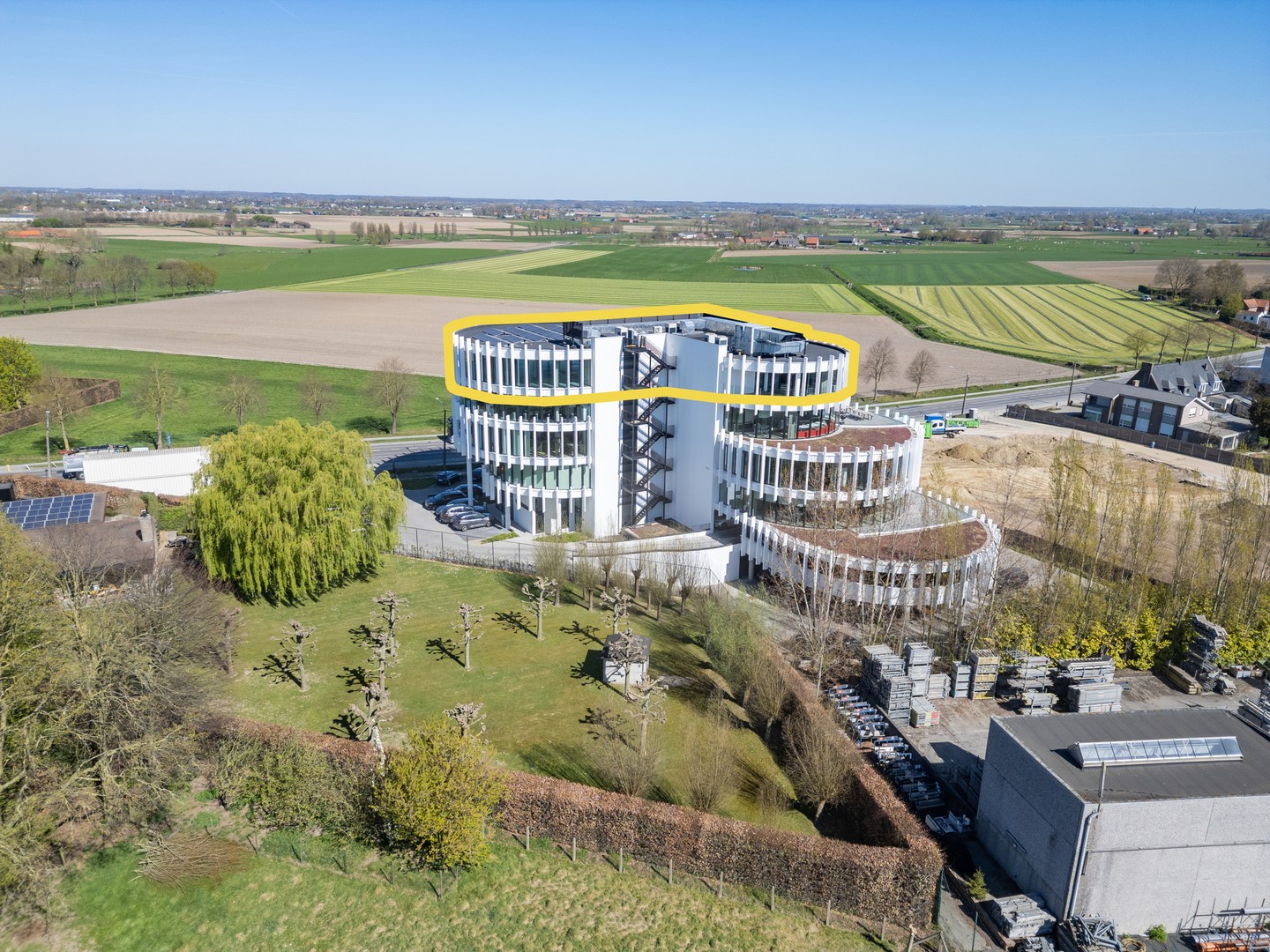 Kantoorruimte te koop in Tielt | Vlaemynck Vastgoed 